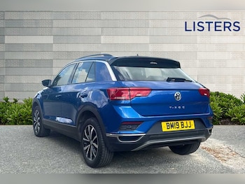 Used Volkswagen T-Roc 2019 for sale - 75541014: Photo