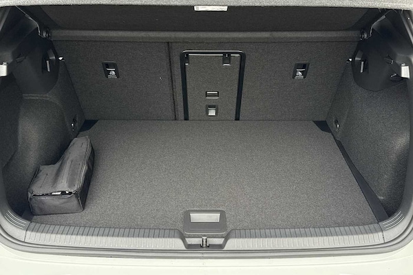 Used Volkswagen Golf 2025 for sale - 76168371: Photo 12