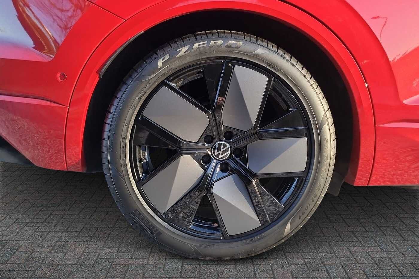 Used Volkswagen Touareg 2025 for sale - 77372534: Photo 5