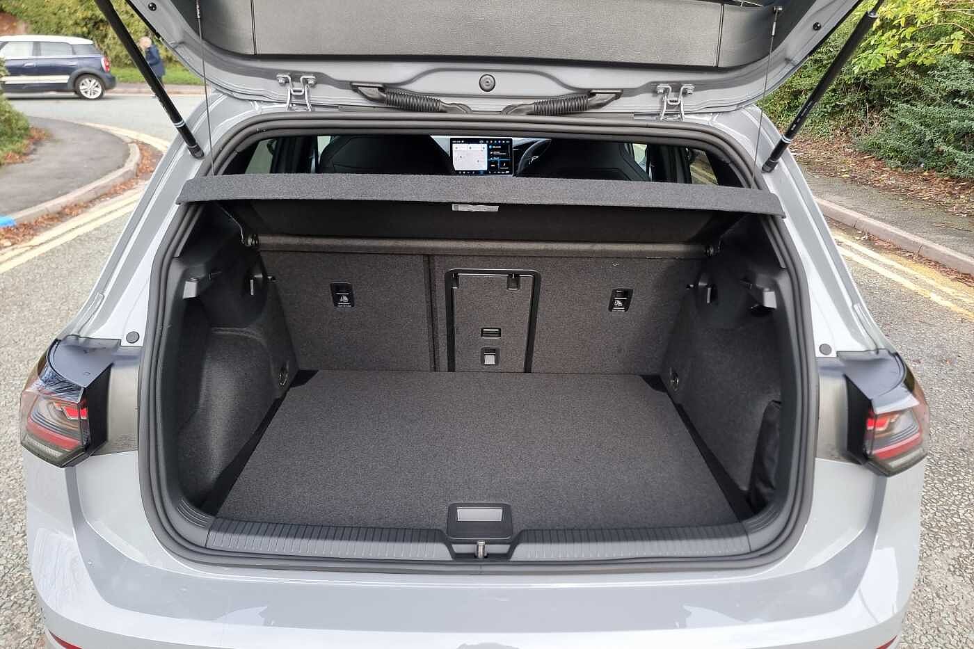 Used Volkswagen Golf 2025 for sale - 76474507: Photo 12