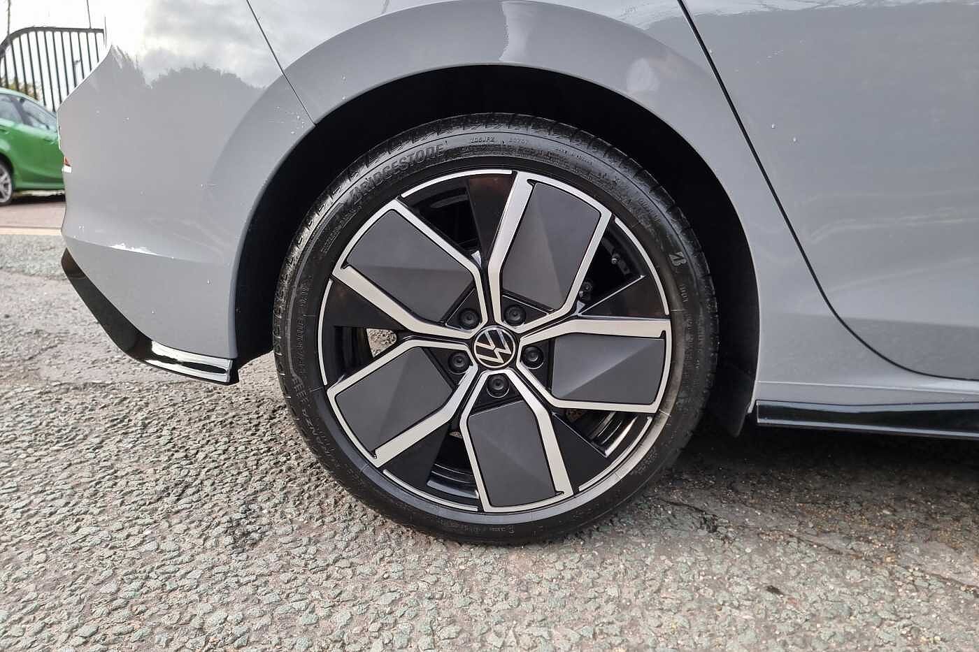 Used Volkswagen Golf 2025 for sale - 76474507: Photo 5