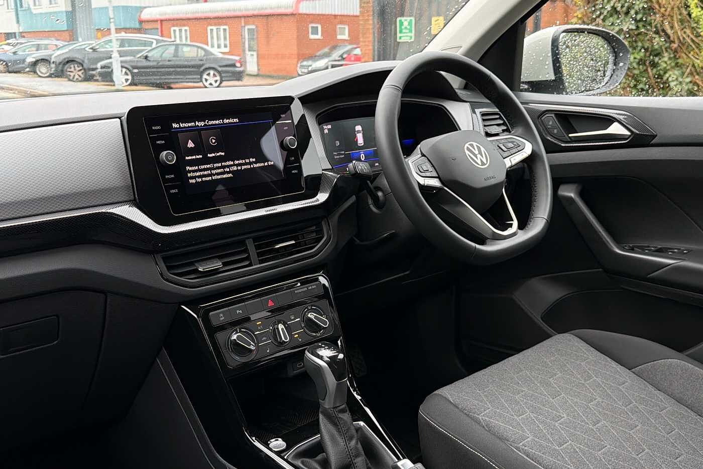 Used Volkswagen T-Cross 2025 for sale - 76514463: Photo 2