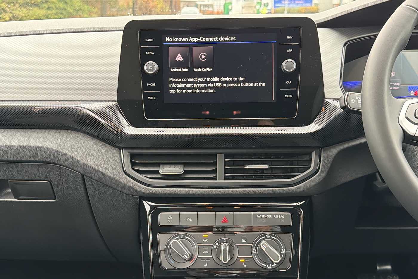 Used Volkswagen T-Cross 2025 for sale - 76514463: Photo 9