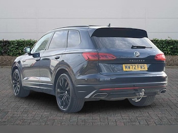 Used Volkswagen Touareg 2022 for sale - 77599780: Photo