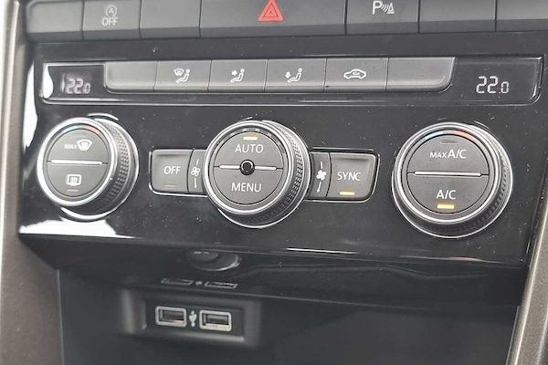 Used Volkswagen T-Roc 2019 for sale - 76318665: Photo 17