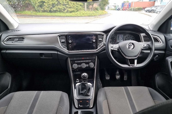 Used Volkswagen T-Roc 2019 for sale - 76318665: Photo 8
