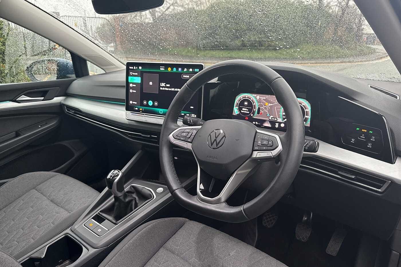 Used Volkswagen Golf 2024 for sale - 77176900: Photo 6