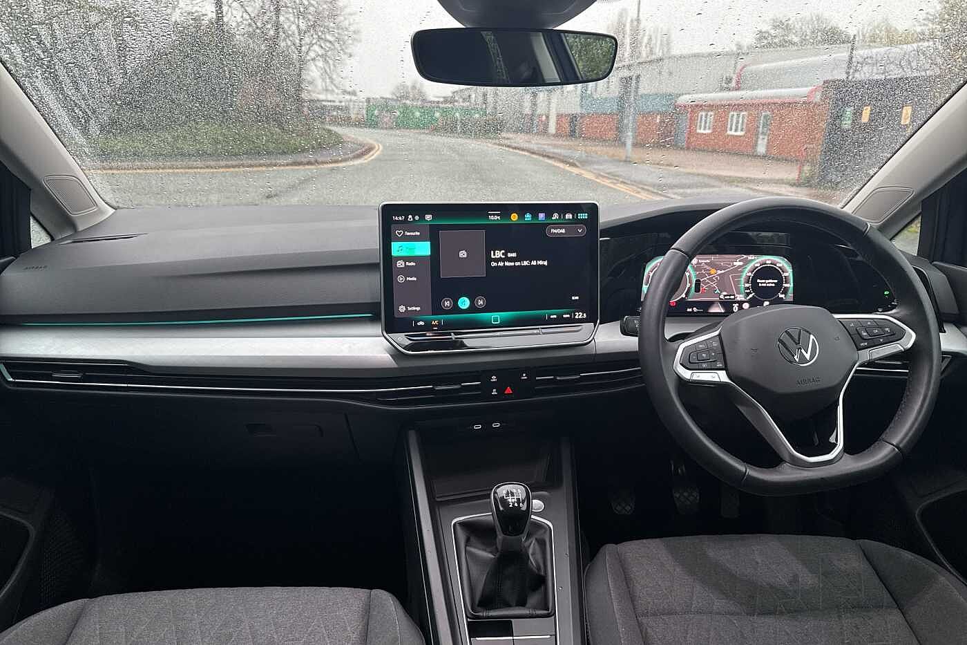 Used Volkswagen Golf 2024 for sale - 77176900: Photo 8