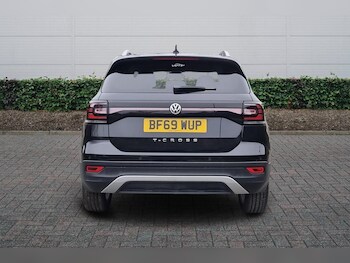 Used Volkswagen T-Cross 2019 for sale - 77388541: Photo