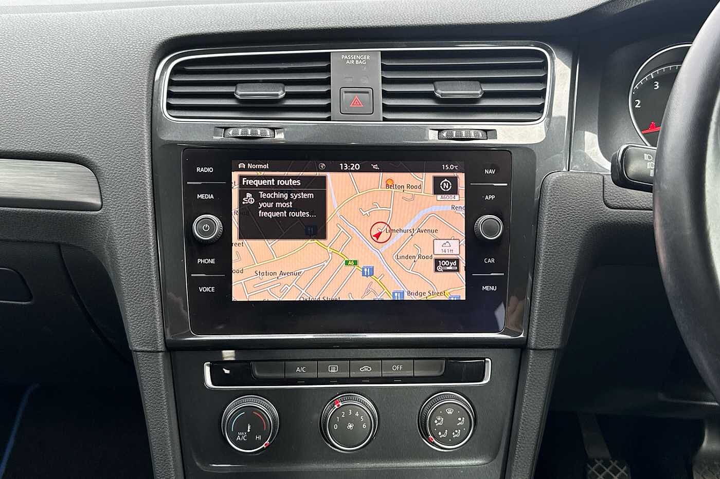 Used Volkswagen Golf 2018 for sale - 77176639: Photo 9