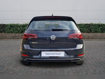 Used Volkswagen Golf 2020 for sale - 77613717: Photo