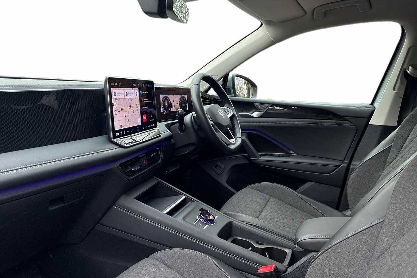 Used Volkswagen Tiguan 2024 for sale - 78136886: Photo 2