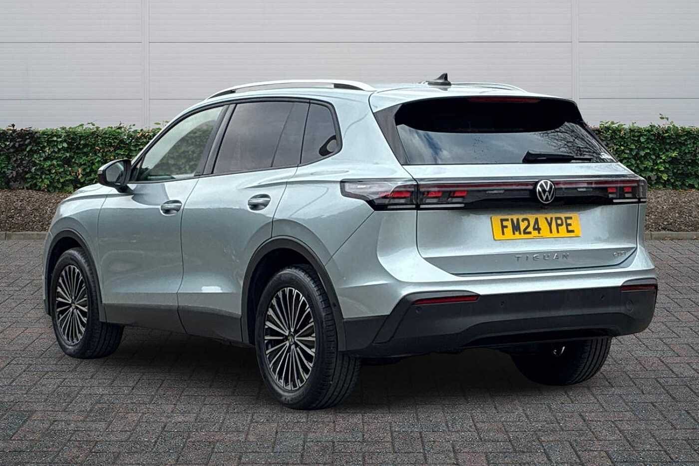 Used Volkswagen Tiguan 2024 for sale - 78136886: Photo 3