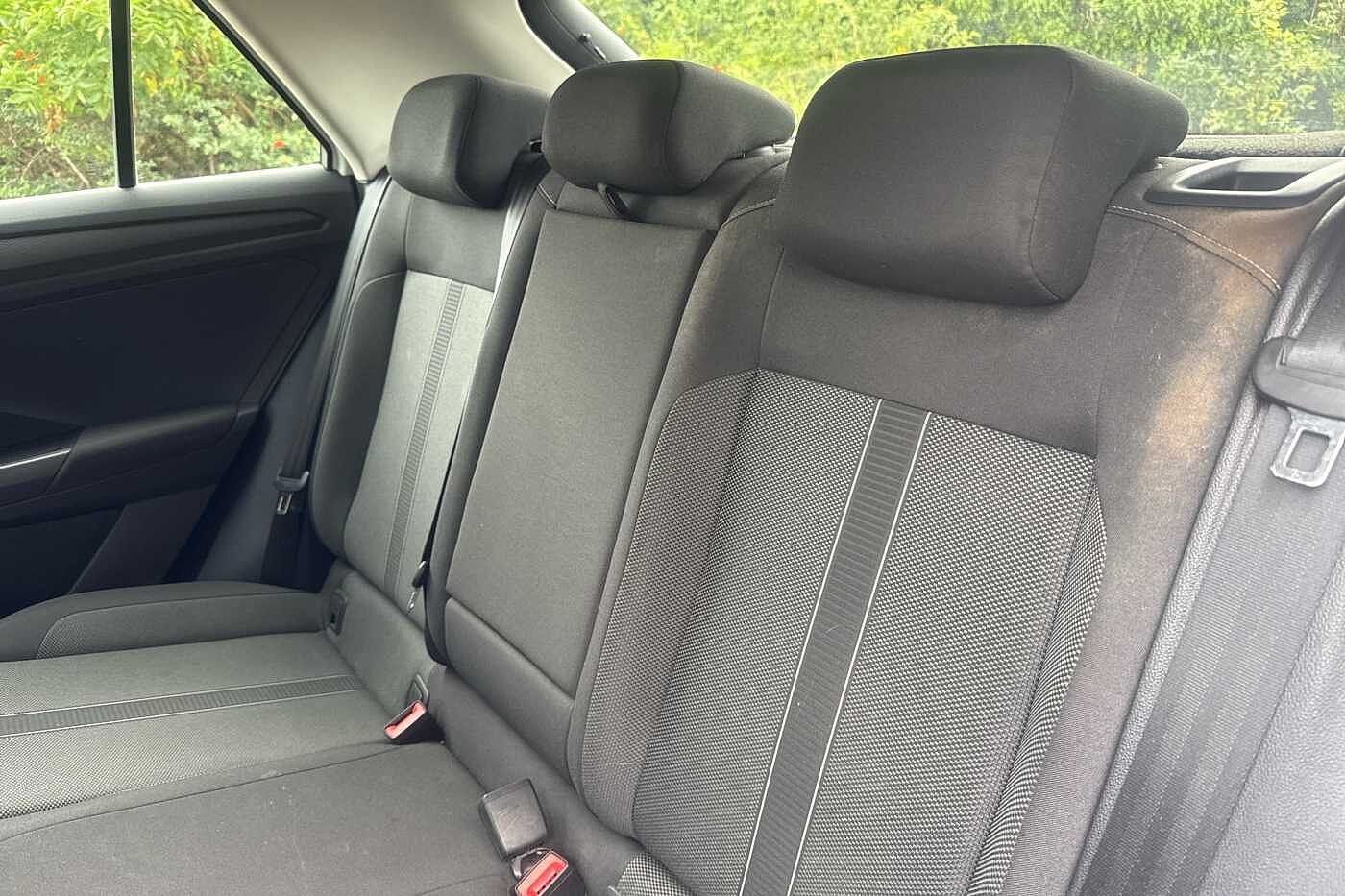 Used Volkswagen T-Roc 2023 for sale - 76111209: Photo 11