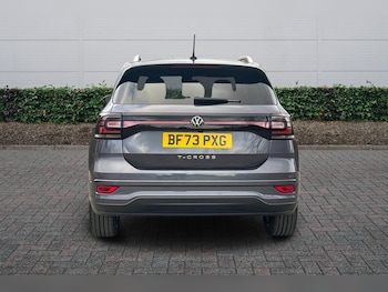 Used Volkswagen T-Cross 2023 for sale - 77388400: Photo