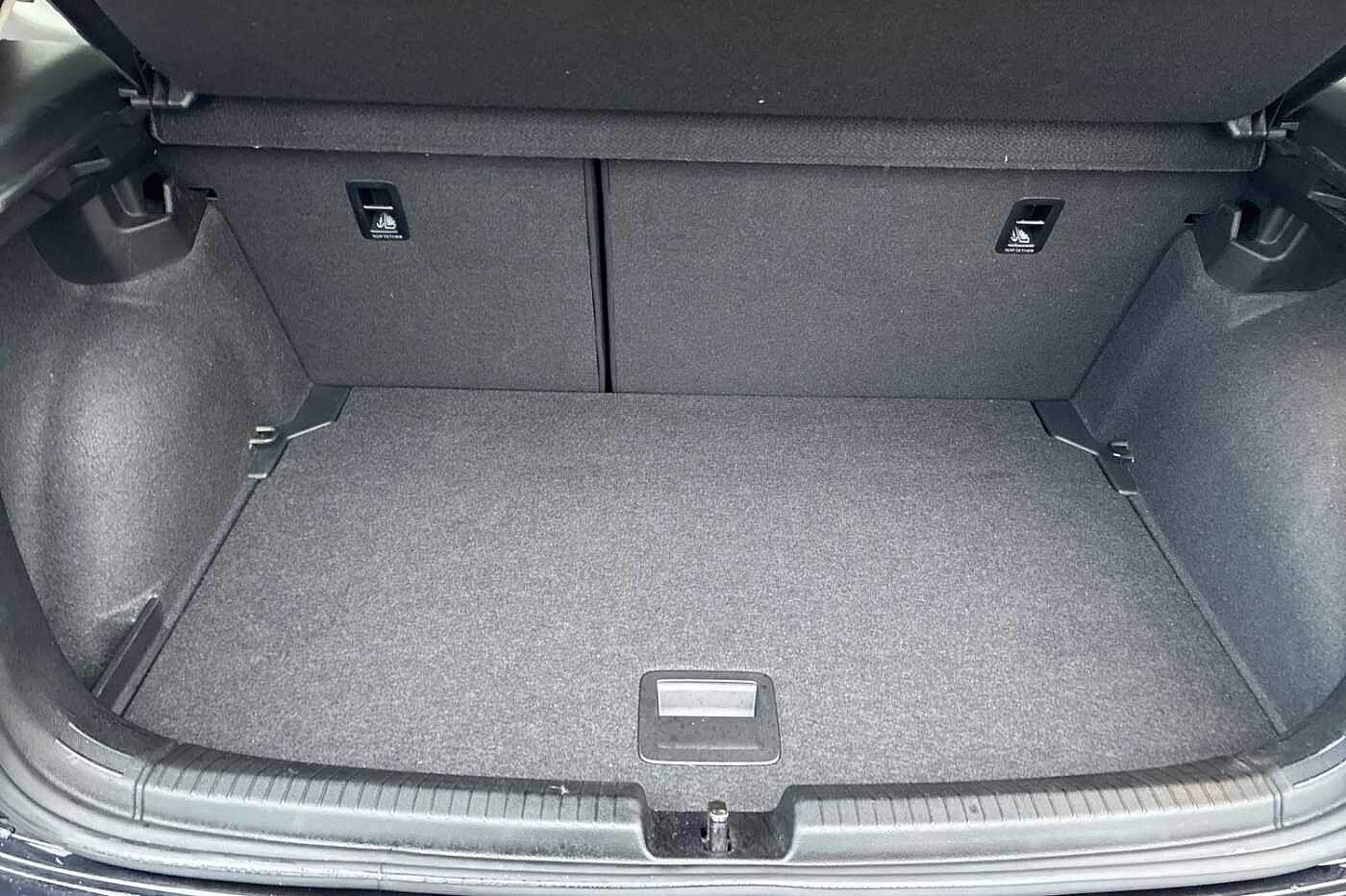 Used Volkswagen Polo 2024 for sale - 77176676: Photo 11