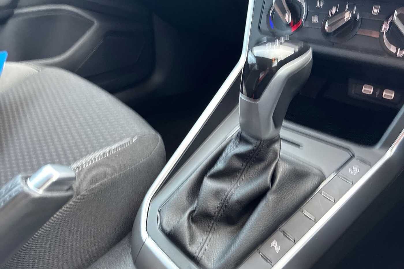 Used Volkswagen Polo 2024 for sale - 77176676: Photo 14