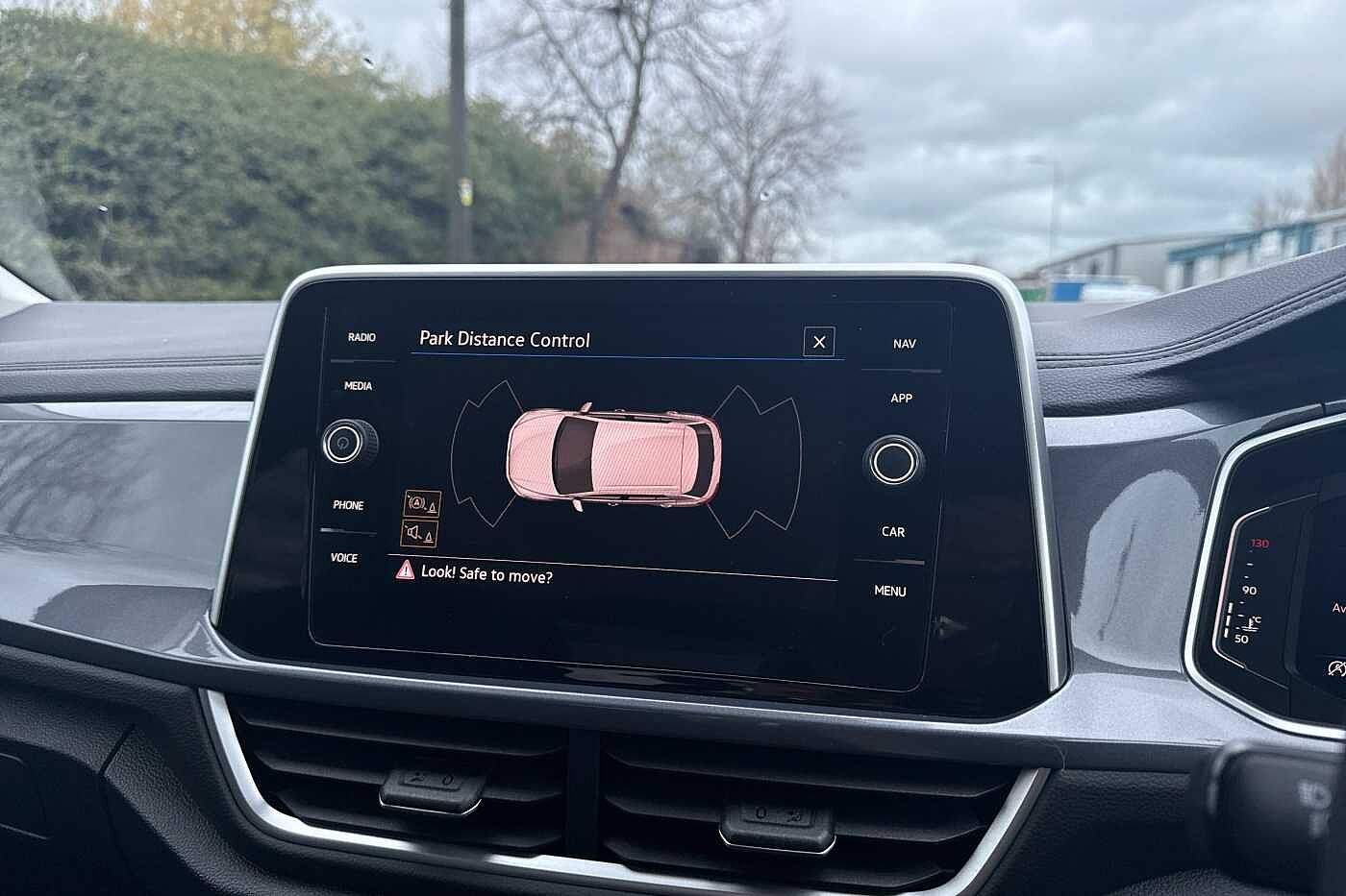 Used Volkswagen T-Roc 2024 for sale - 76800766: Photo 19