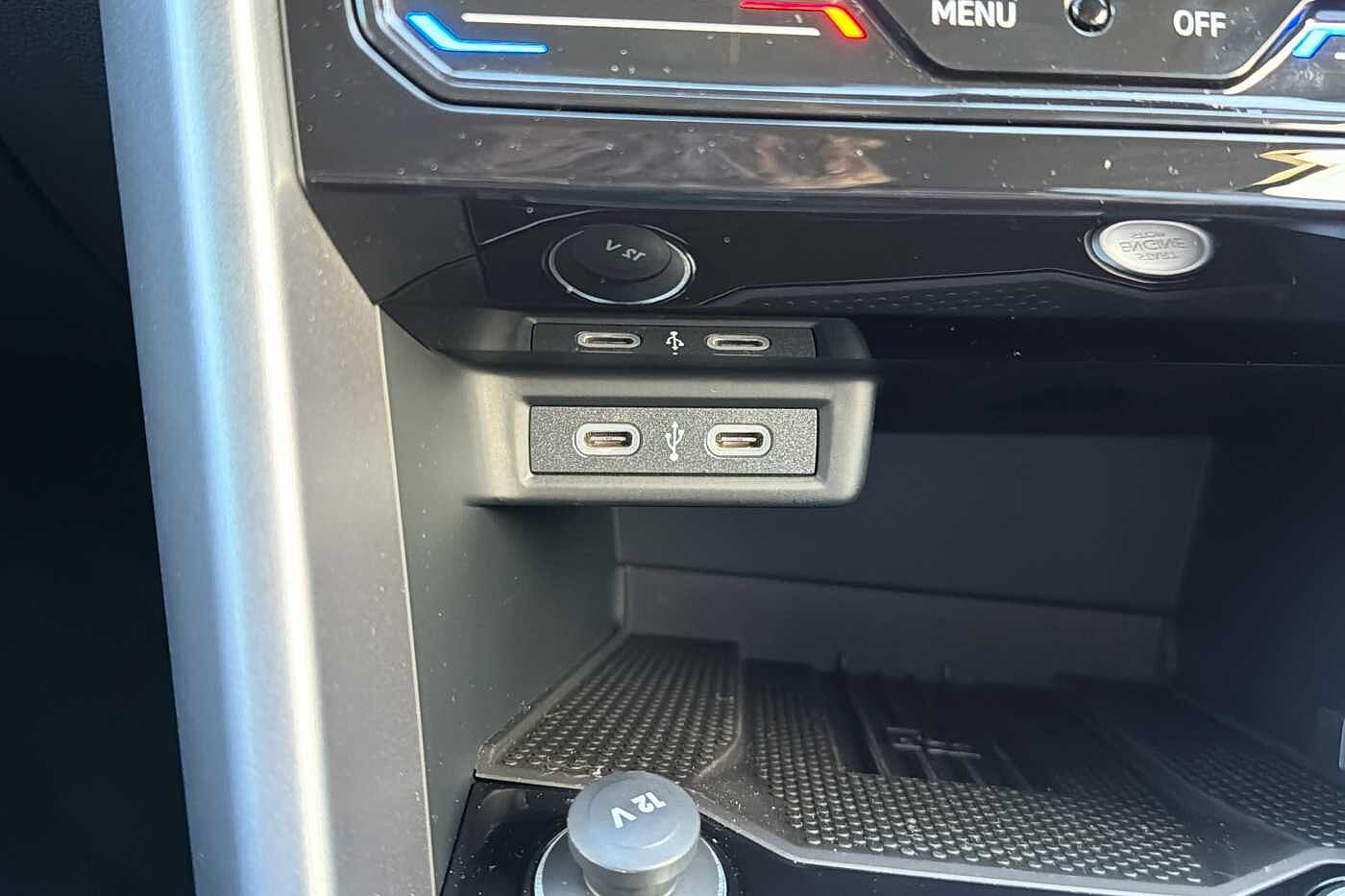 Used Volkswagen T-Roc 2025 for sale - 77307120: Photo 15