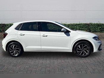 Used Volkswagen Polo 2023 for sale - 77840858: Photo