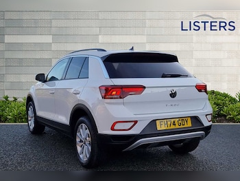 Used Volkswagen T-Roc 2025 for sale - 76110865: Photo 3