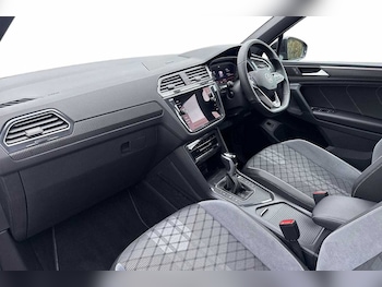 Used Volkswagen Tiguan 2024 for sale - 78088108: Photo