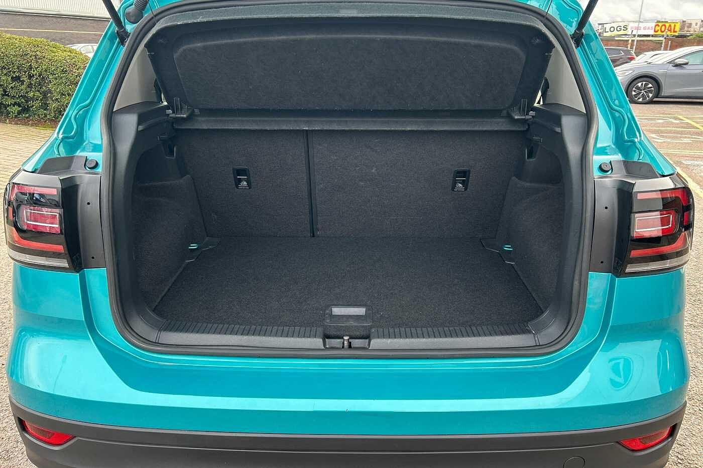 Used Volkswagen T-Cross 2020 for sale - 77725337: Photo 12