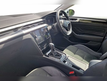 Used Volkswagen Arteon 2023 for sale - 79449301: Photo