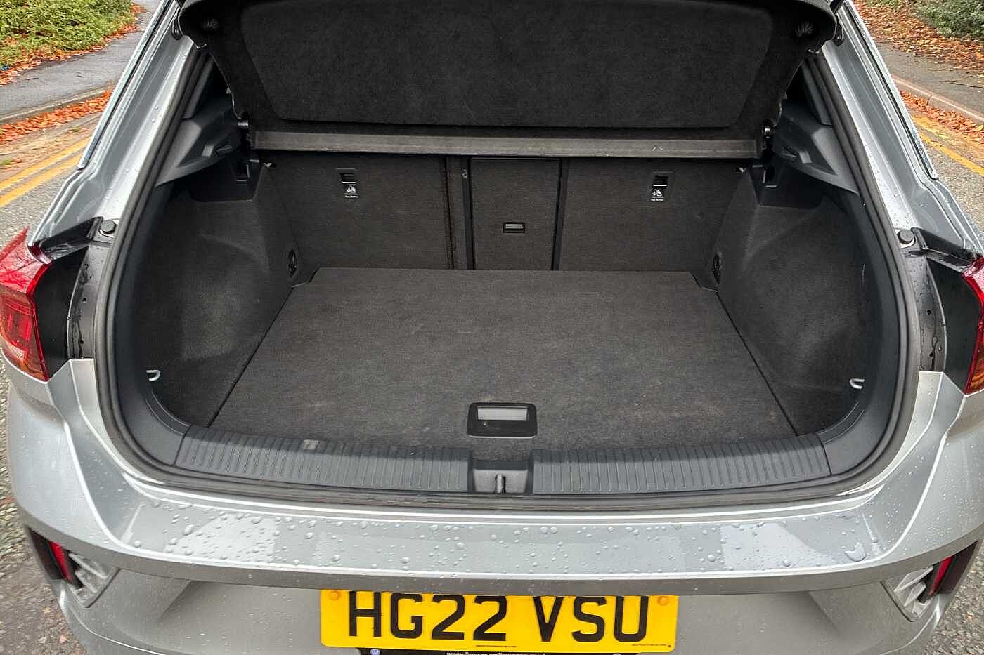 Used Volkswagen T-Roc 2022 for sale - 76168369: Photo 12