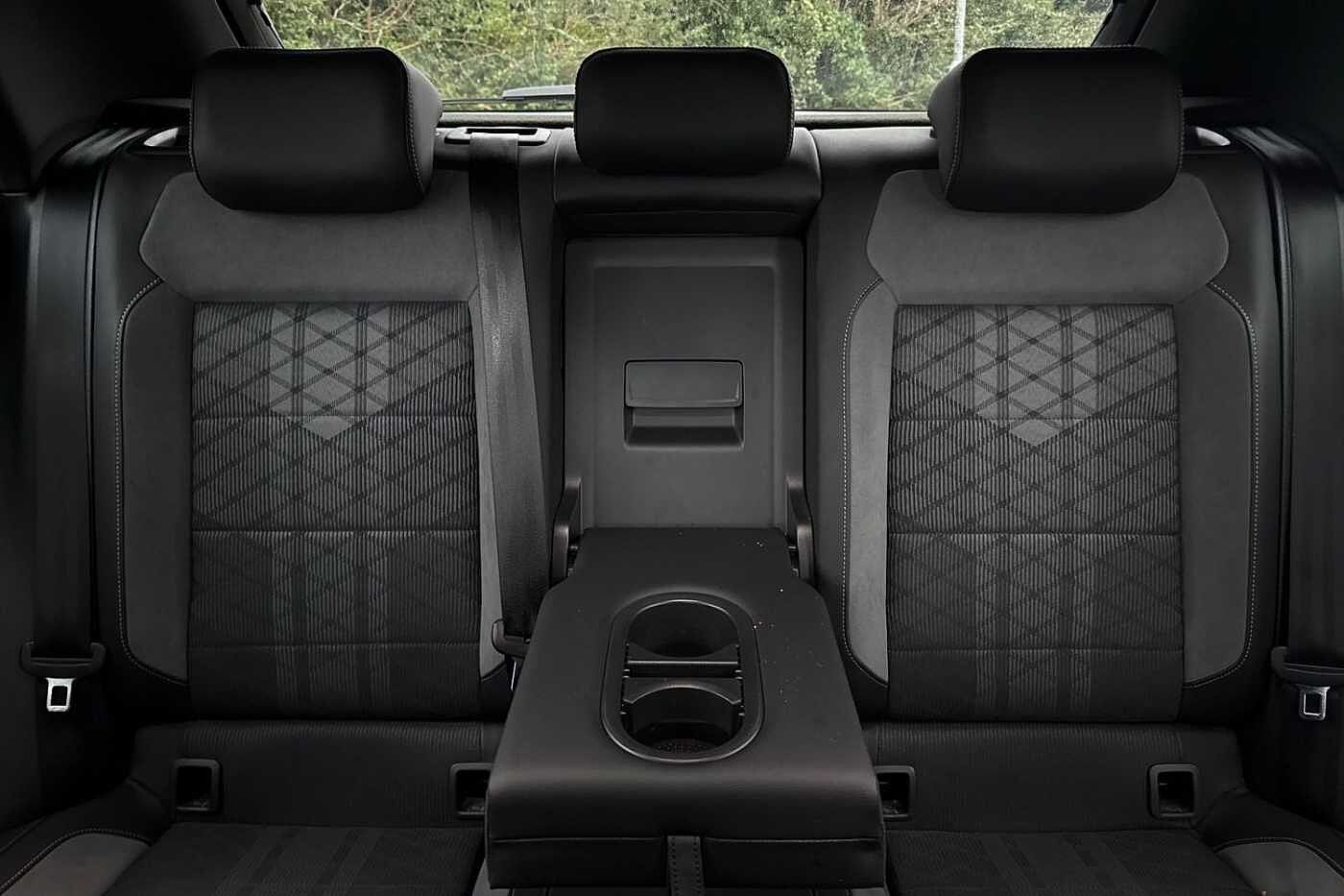 Used Volkswagen T-Roc 2023 for sale - 77030937: Photo 16