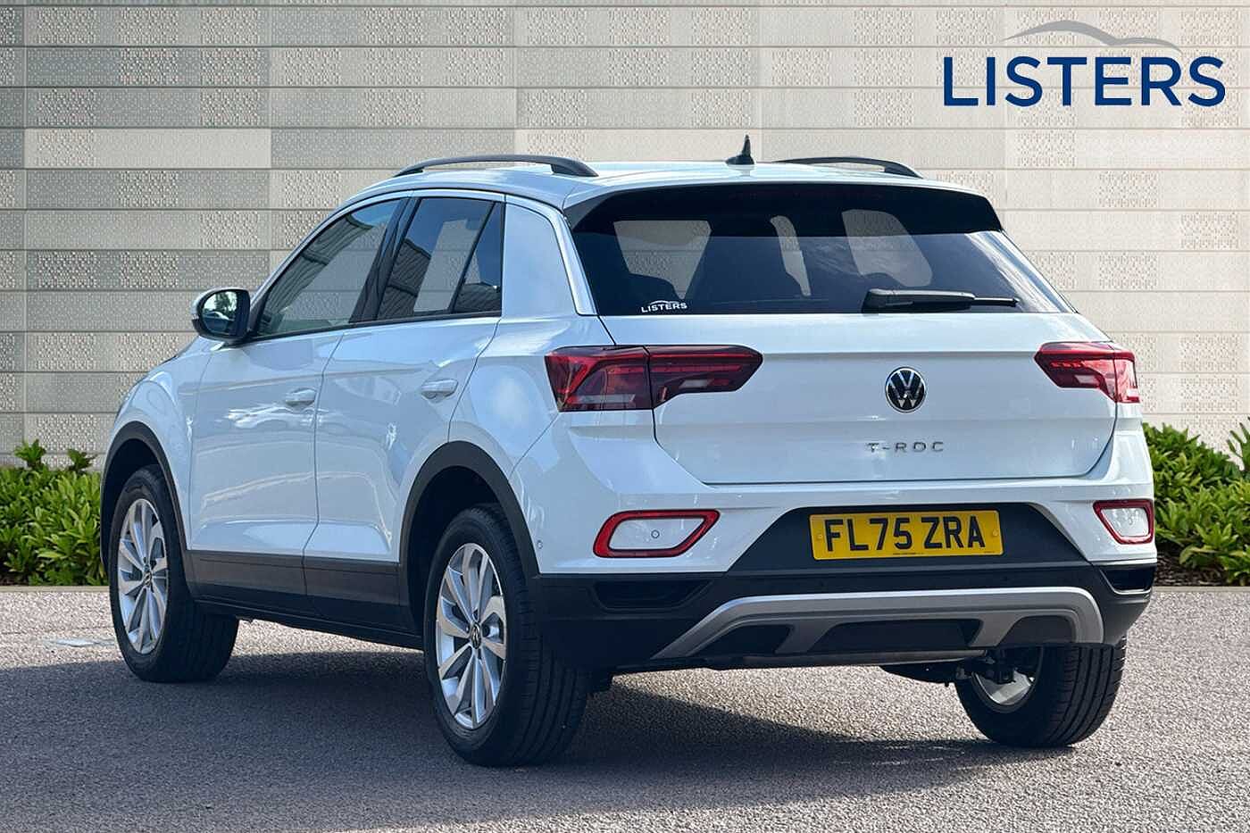 Used Volkswagen T-Roc 2025 for sale - 76111138: Photo 3