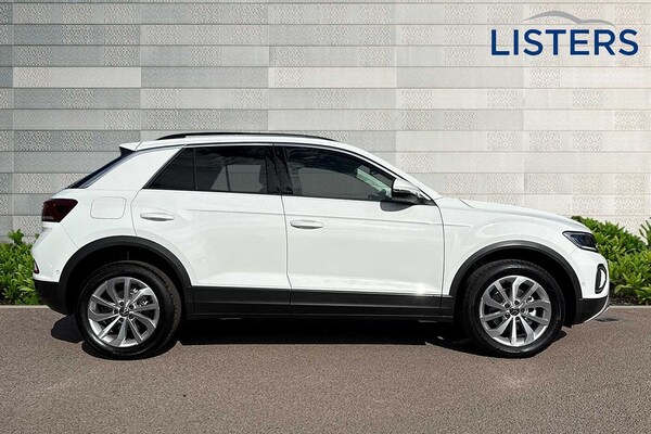 Used Volkswagen T-Roc 2025 for sale - 76111138: Photo 4
