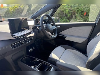 Used Volkswagen ID3 2025 for sale - 76111280: Photo 2