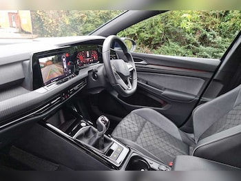 Used Volkswagen Golf 2024 for sale - 76514445: Photo