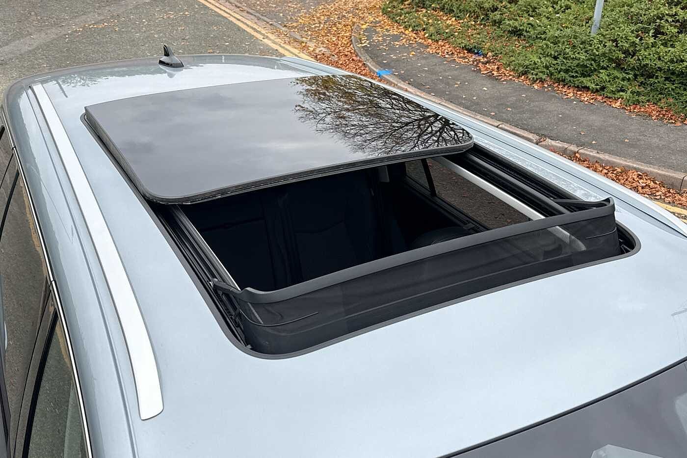 Used Volkswagen Touran 2025 for sale - 77575980: Photo 17