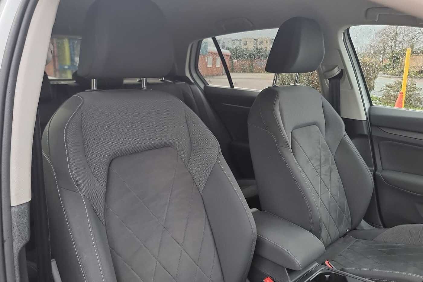 Used Volkswagen Golf 2020 for sale - 77725309: Photo 15