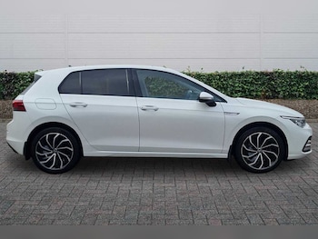 Used Volkswagen Golf 2020 for sale - 77725309: Photo