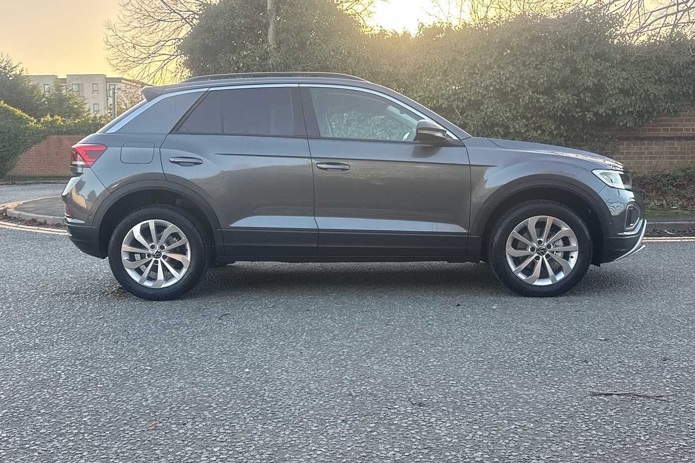 Used Volkswagen T-Roc 2025 for sale - 76514425: Photo 4