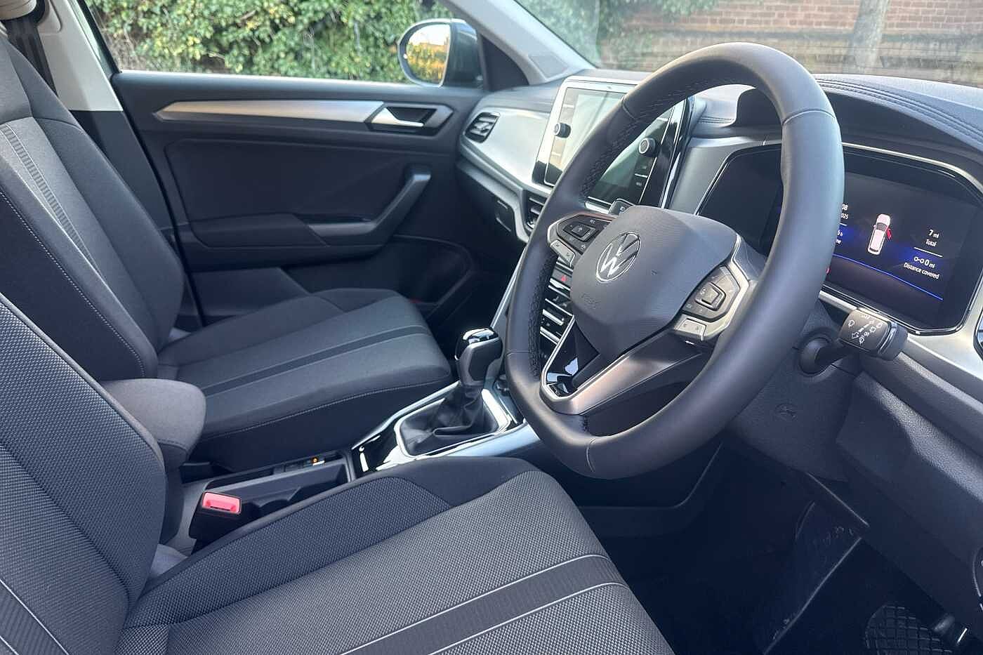 Used Volkswagen T-Roc 2025 for sale - 76514425: Photo 6