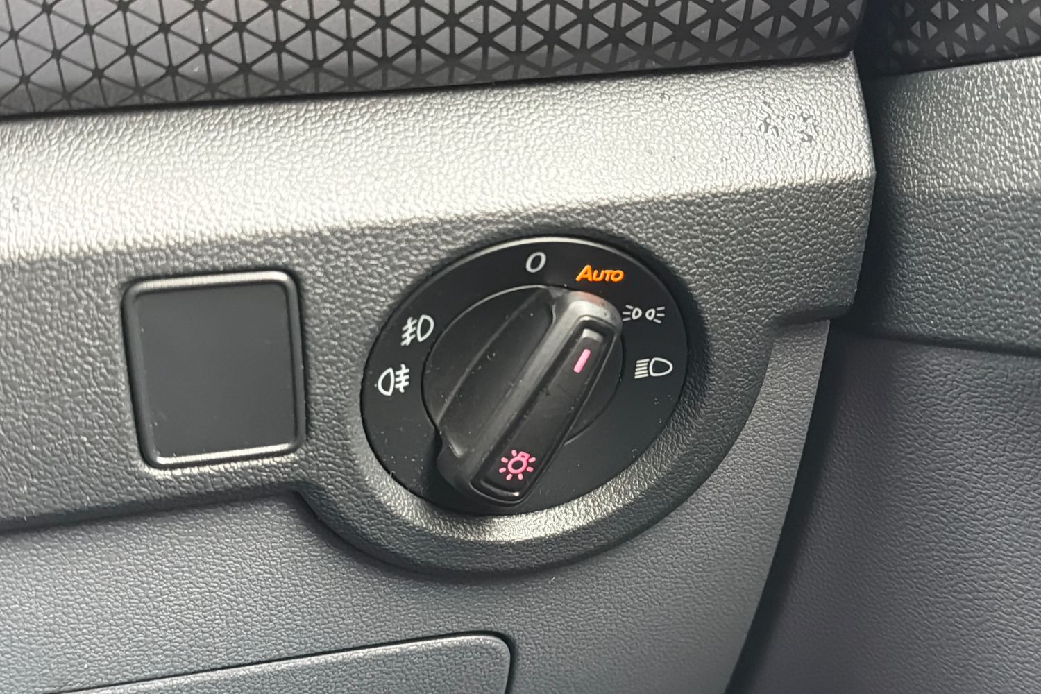 Used Volkswagen T-Cross 2021 for sale - 76888253: Photo 17