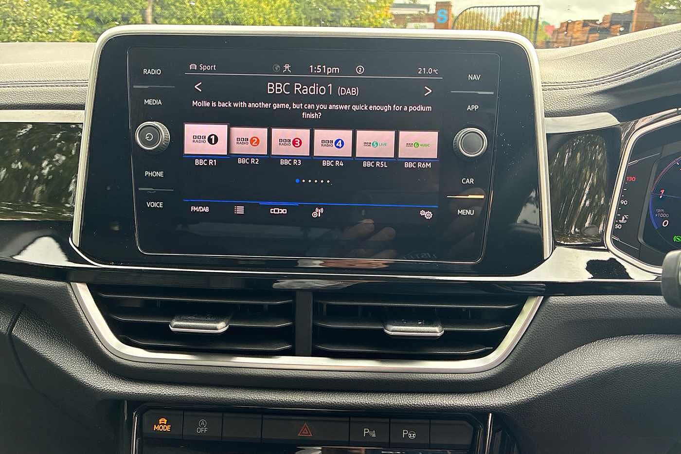 Used Volkswagen T-Roc 2024 for sale - 76110762: Photo 9
