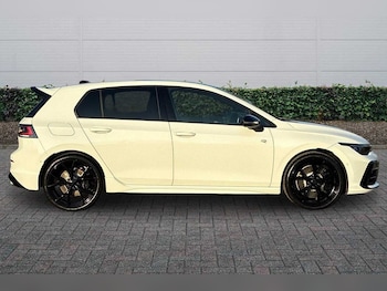 Used Volkswagen Golf 2026 for sale - 77799722: Photo