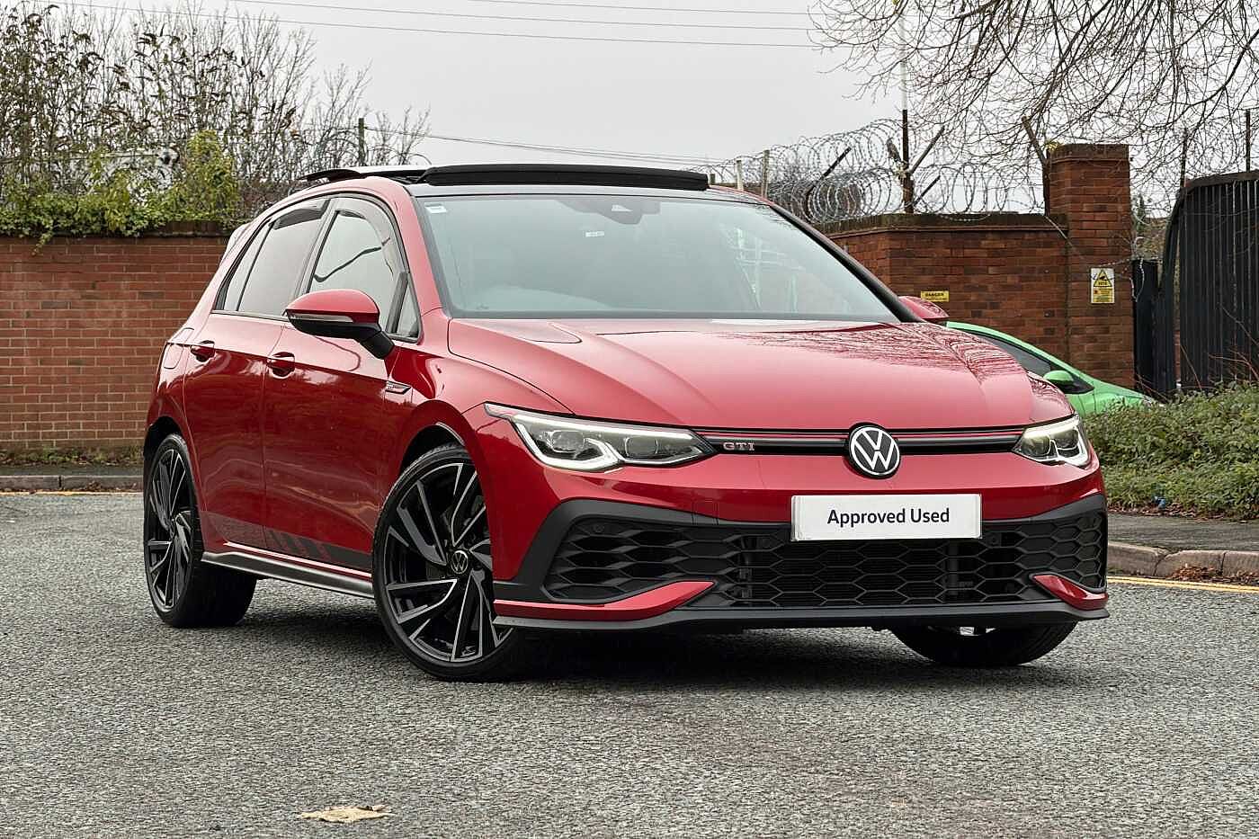 Used Volkswagen Golf 2021 for sale - 76670988: Photo 1