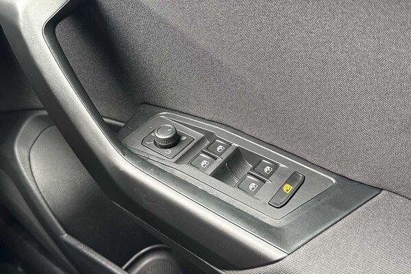 Used Volkswagen T-Roc 2022 for sale - 76123899: Photo 20