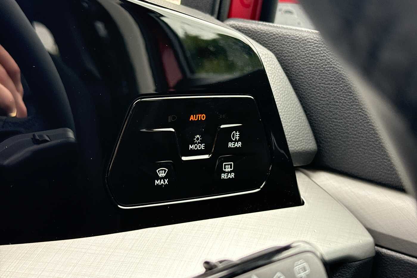Used Volkswagen Golf 2025 for sale - 76110627: Photo 16
