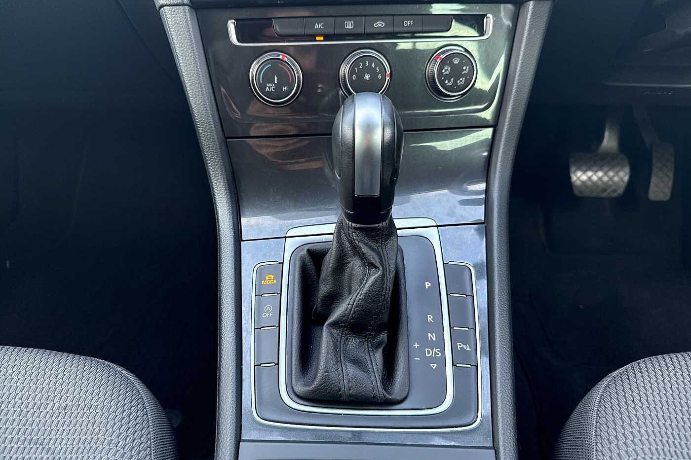 Used Volkswagen Golf 2019 for sale - 76474515: Photo 10