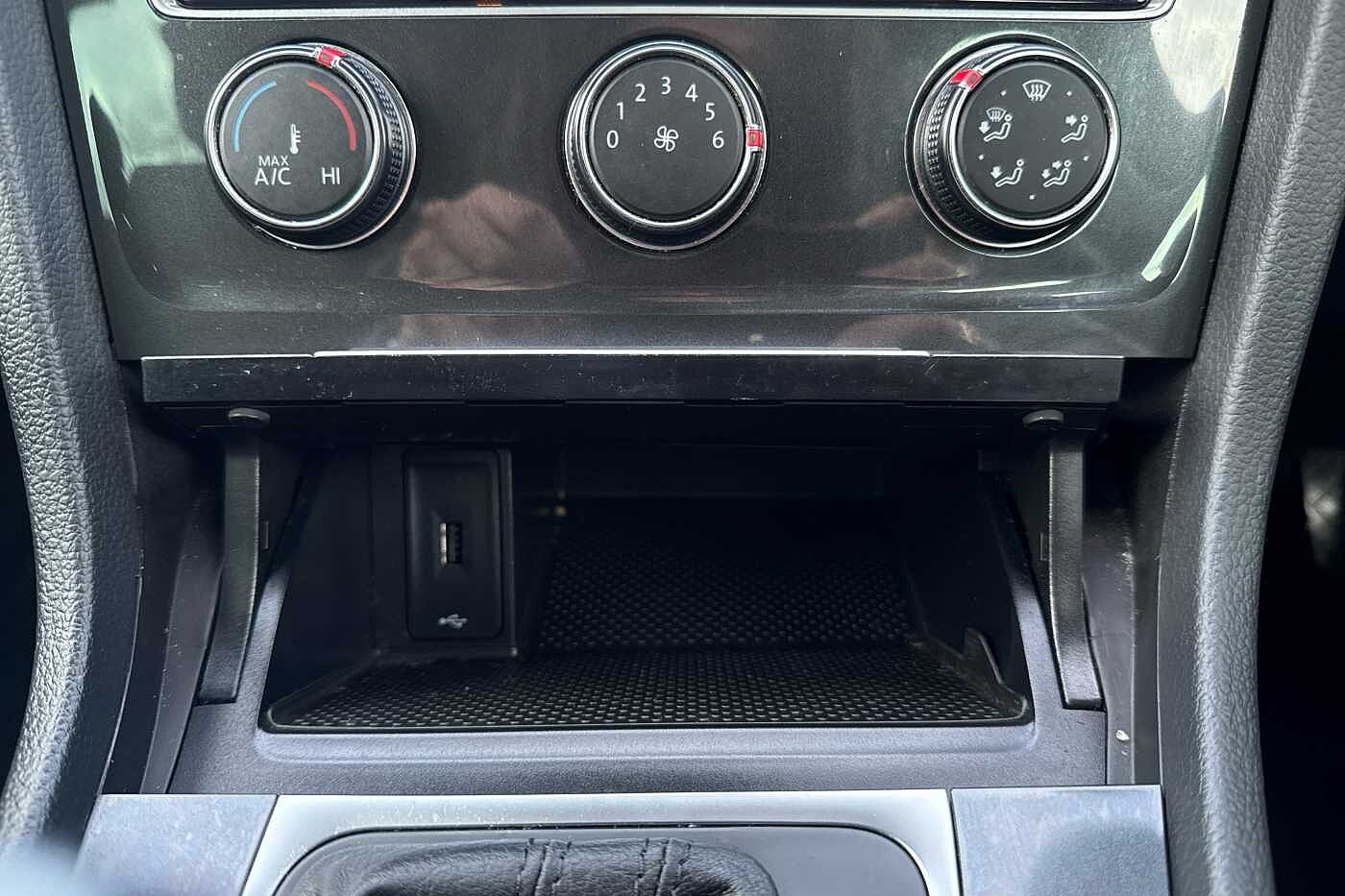 Used Volkswagen Golf 2019 for sale - 76474515: Photo 17