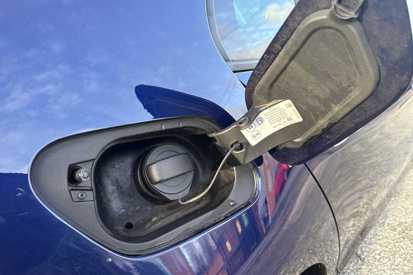 Used Volkswagen Golf 2019 for sale - 76474515: Photo 20