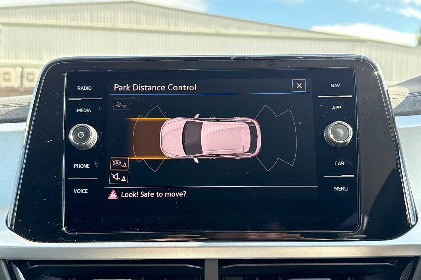 Used Volkswagen T-Roc 2025 for sale - 77177303: Photo 17