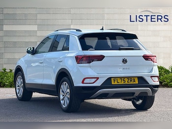 Used Volkswagen T-Roc 2025 for sale - 77177303: Photo